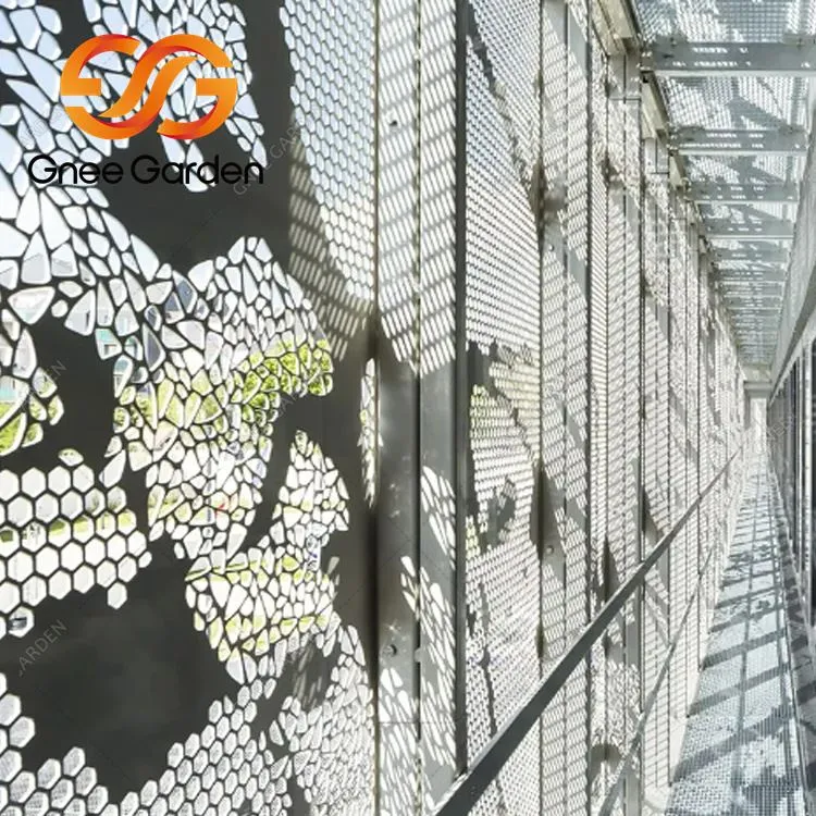 Framhlið klæðningarplötu úr áli