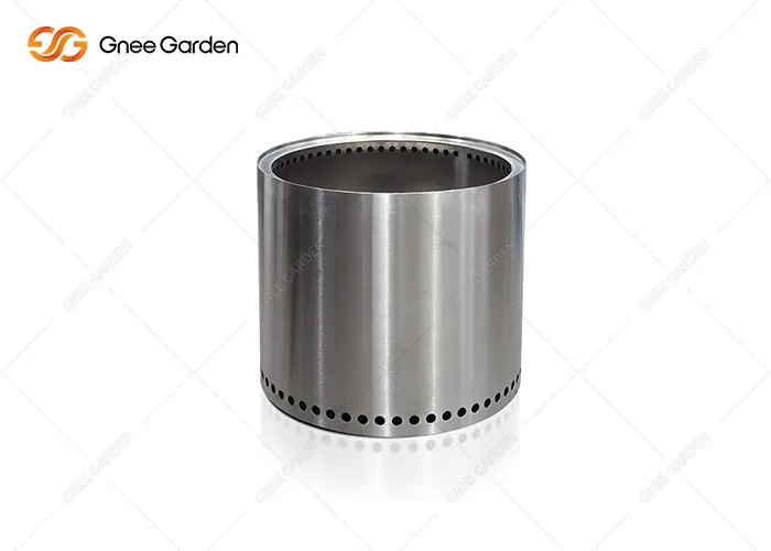 Skreytt Metal Fire Pit