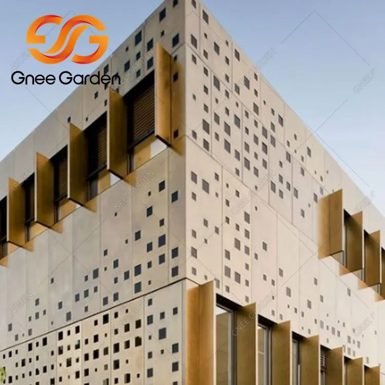 Útiveggplötur úr málmi