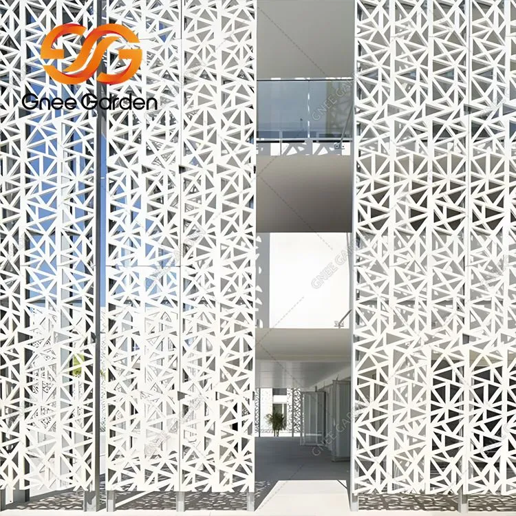 Veggplötur úr málmi