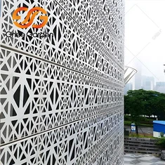 Skreytingar úr áli á veggspjaldi