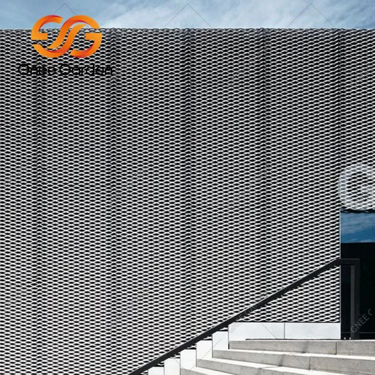 Framhliðarklæðning úr ryðfríu stáli